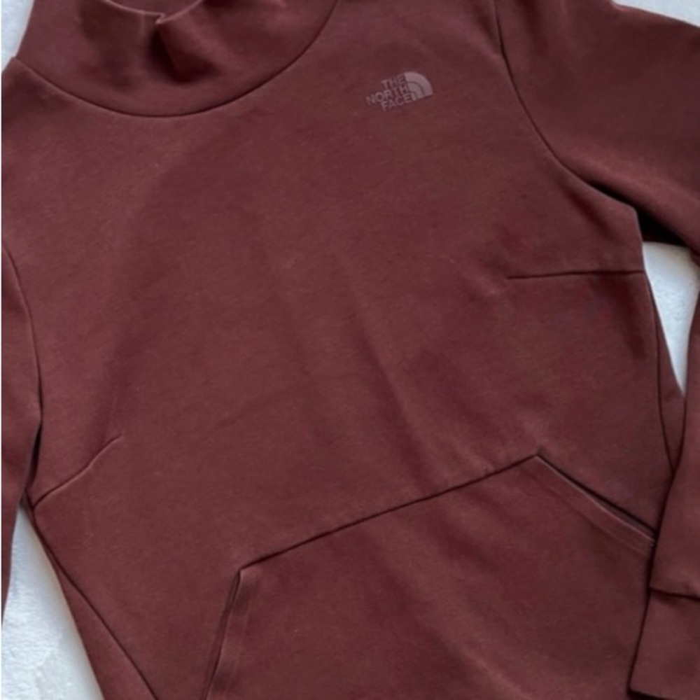 The North Face Mock Neck Pullover